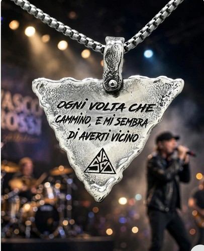 Collana con ciondolo - collana, vasco