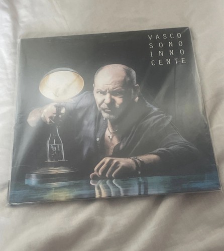 Vasco rossi sono innocente - vasco,